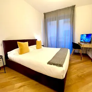 Gasthuis Palazzina B - Smart, Genua