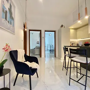 Appartement Terminal, Genua