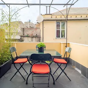 Cosy With Terrace Genova