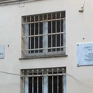 La Casa Di Einstein Genova